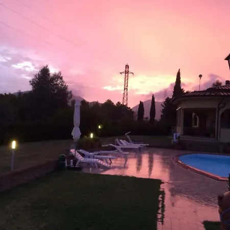 Toscagialla * San Vincenzo
