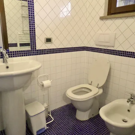 Oda ve Kahvaltı Toscagialla